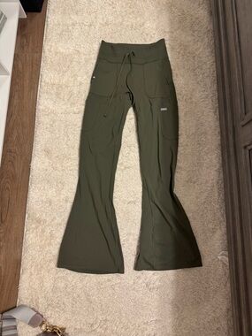 FIGS high waisted flare scrub leggings